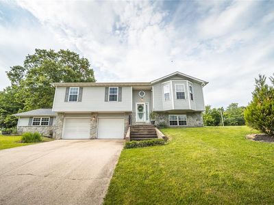 131 Fairburn Dr