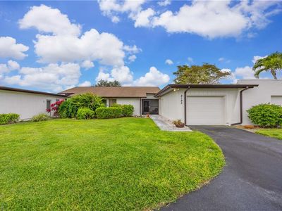 3195 Boca Ciega DR #C10