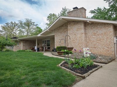 3229 Fields Ct