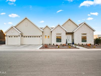 5805 Hidden Village Ct