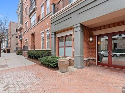 443 2nd St APT 406