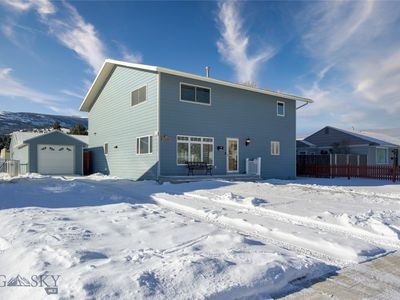 1605 Ogden St