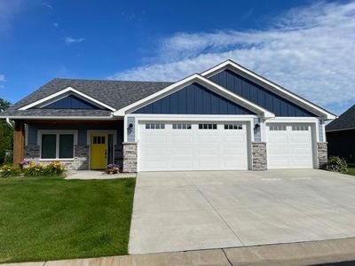 510 River Valley Ln