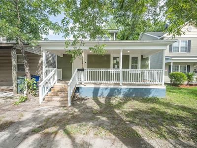 3308 Lyons Ave