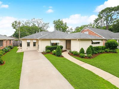 1144 Beverly Garden Dr