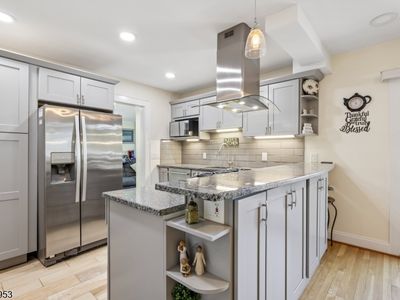 16 Fairmount Ave