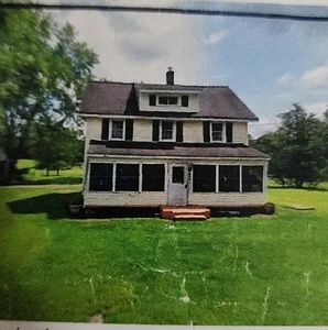 371 Colts Neck Rd