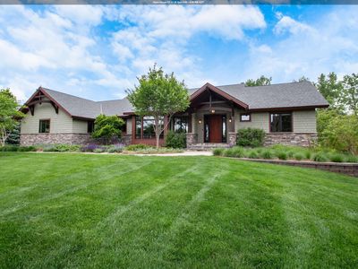 914 Wynstone Dr