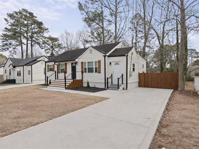 1344 Bluefield Dr SW