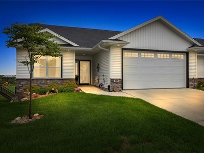 Property at 419 15th Ave SW, Mount Vernon, IA