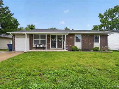 3027 Luxury Dr