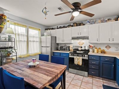 105 Scenic Dr