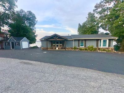 394 Knottingham Dr