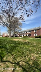 52 Stonehurst Boulevard #B