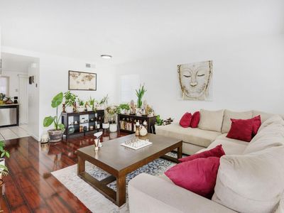 Property at 7570 Burgoyne Ln, Sacramento, CA