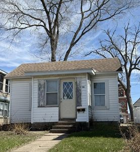 1106 Rose STREET