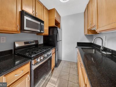 5112 Macarthur Blvd NW APT 209