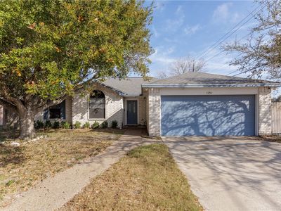 2256 Ivy Dr