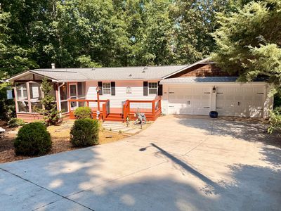 206 Bass Ridge Dr