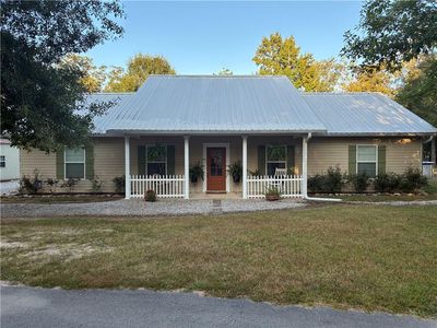 170 Sherwood Dr