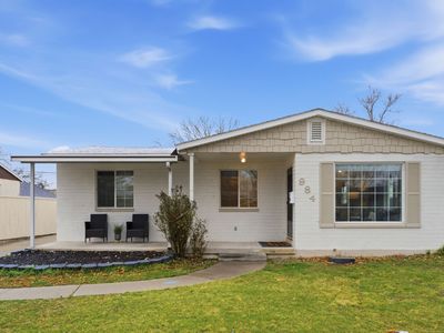 984 S Montgomery St W