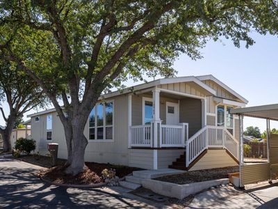 10968 Las Casitas