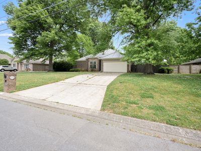 2250 Tedder Blvd