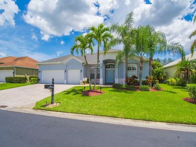 605 Tangelo Circle SW
