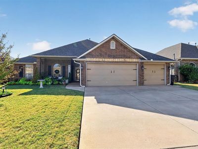 1809 Mead Ln