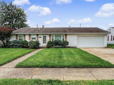 Property at 840 Bristol Dr, Vandalia, OH