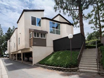 1320 Cabrillo Park Dr APT D