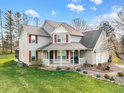 18 River Bend Dr