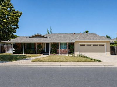 3453 Claremont Ave
