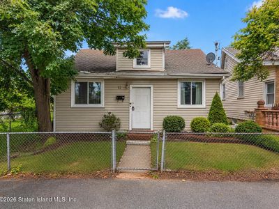 12 Cherokee St