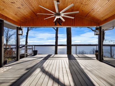 591 Shore Dr