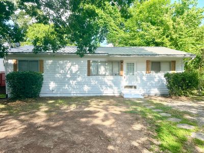 142 Greens Lake Rd
