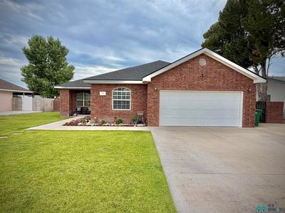 Property at 725 W Birch Ave, Lovington, NM