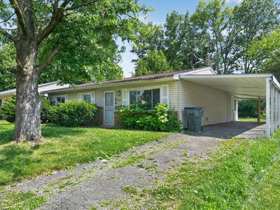 5169 Mapleridge Dr