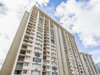 747 Amana St APT 404