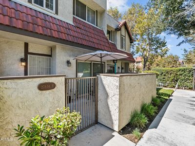 Property at 27656 Ironstone Dr APT 5, Santa Clarita, CA