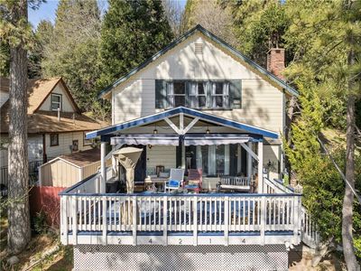 24214 Zurich Dr