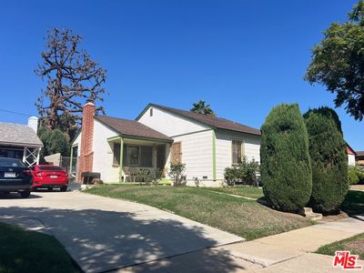 Property at 2505 W 116th St, Hawthorne, CA
