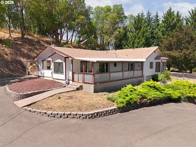 1275 Arcadia Dr