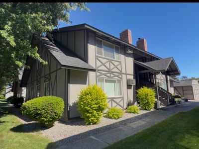 108 E Weile Ave APT 3