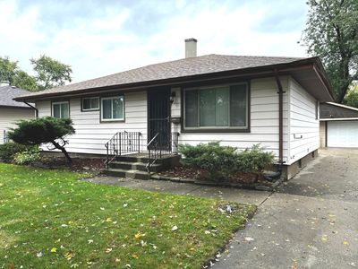 15439 Elm St