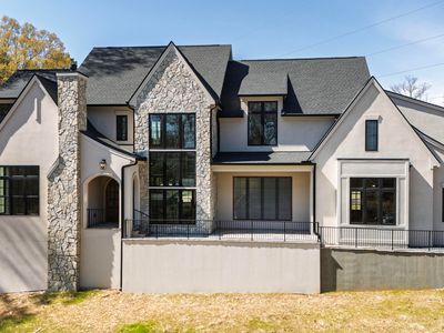 105 Edenburgh Rd