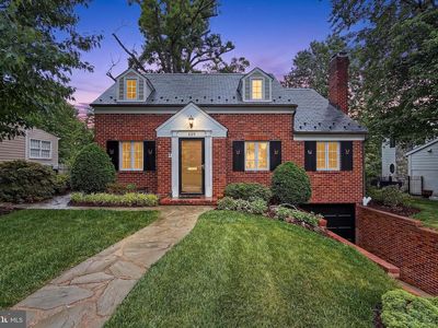 809 Enderby Dr