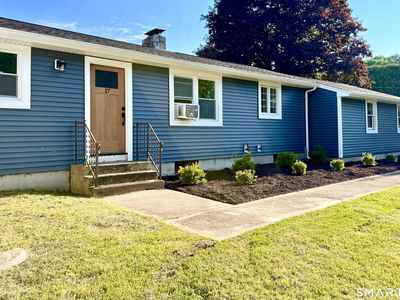 17 Wauregan Road