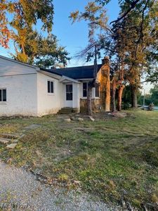 Property at 11065 Chillicothe Rd, Kirtland, OH