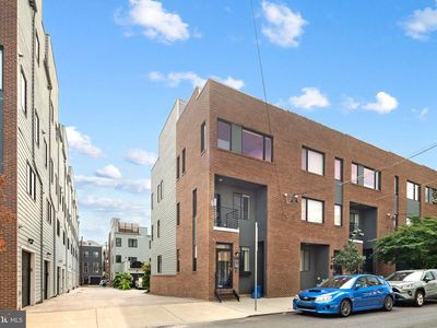 1349 N Hancock St